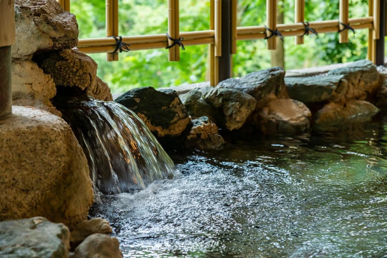 Yamanaka Onsen Hanatsubaki Kaga  Luaran gambar